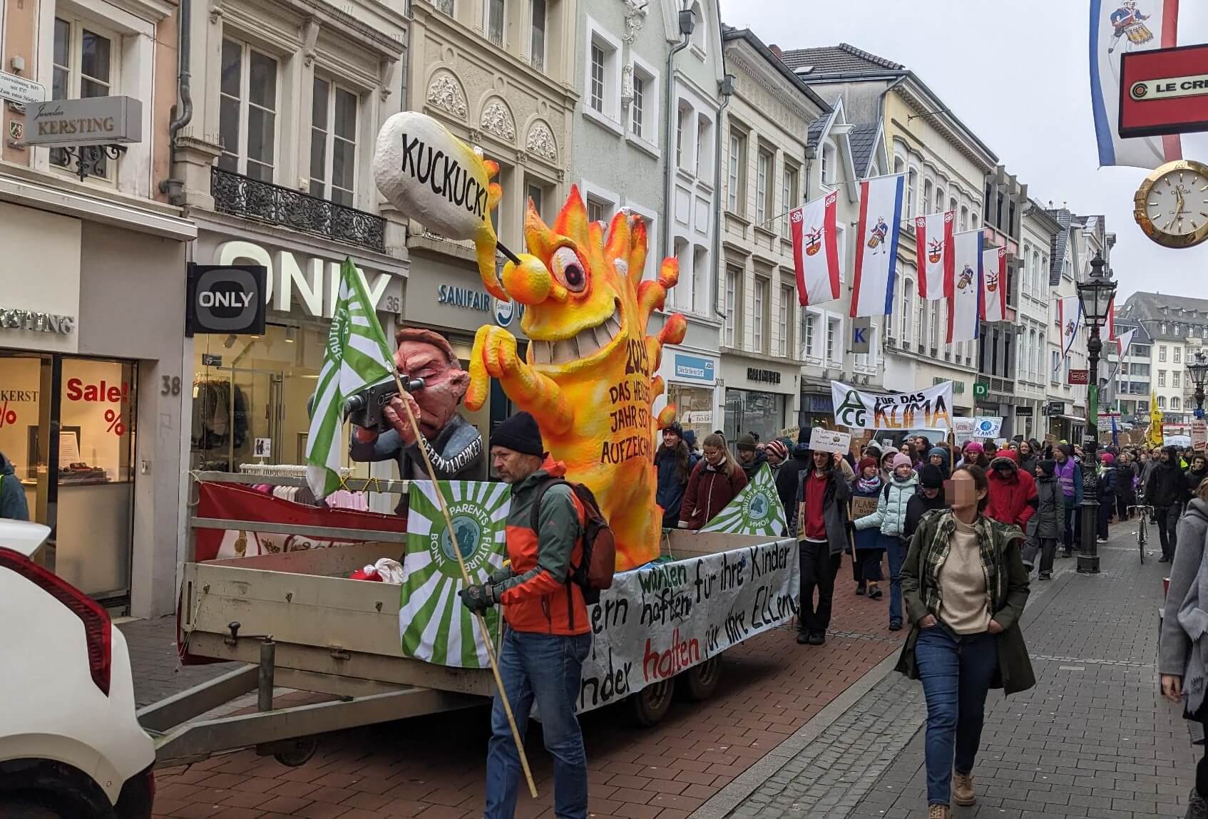 Zug auf der Sternstraße